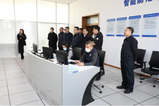 辽宁省教育厅厅长王庆东到我校调研指导