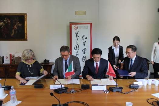 党委书记宫福清一行访问意大利和英国