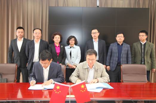 我校与政协甘井子区委员会签订新型智库建设合作协议