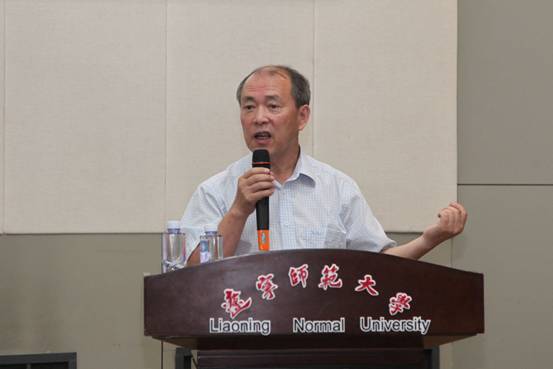 学校举行2017暑期党委理论学习中心组（扩大）学习暨干部培训