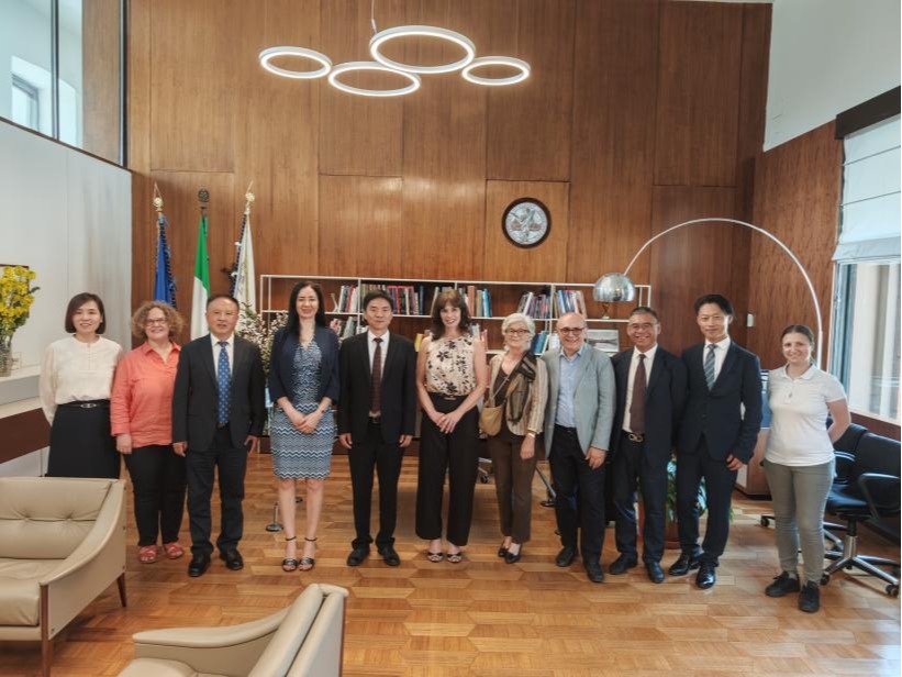 我校代表团访问意大利米兰国立大学