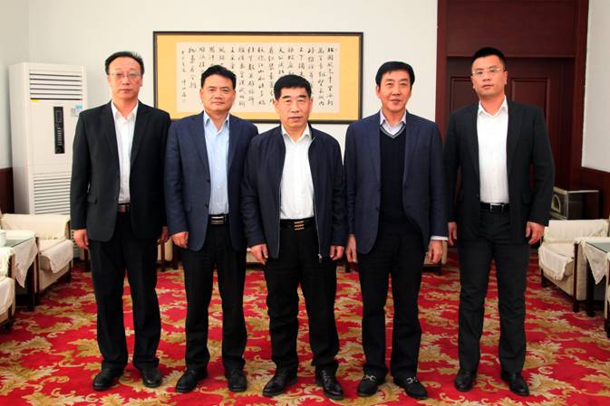 校友刘永宏回母校共商合作