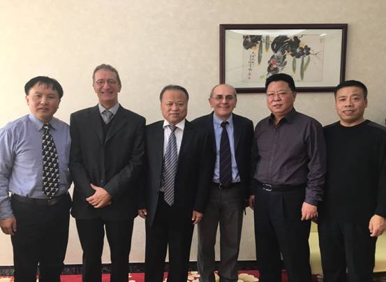 韩增林校长会见意大利米兰国立大学教授访问团
