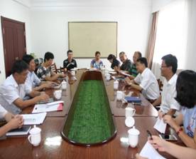 大连市委政研室领导到海洋经济与可持续发展研究中心进行专题调研