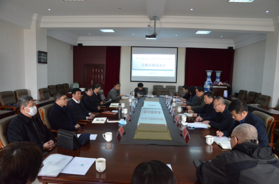 中共大连市委统战部副部长、大连市民族和宗教事务局局长薛军一行来我校调研