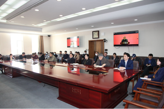 学校组织收看教育部新文科建设工作视频会议