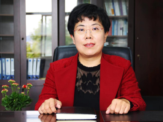 我校教育学院院长杜岩岩获评“全国五一巾帼标兵”