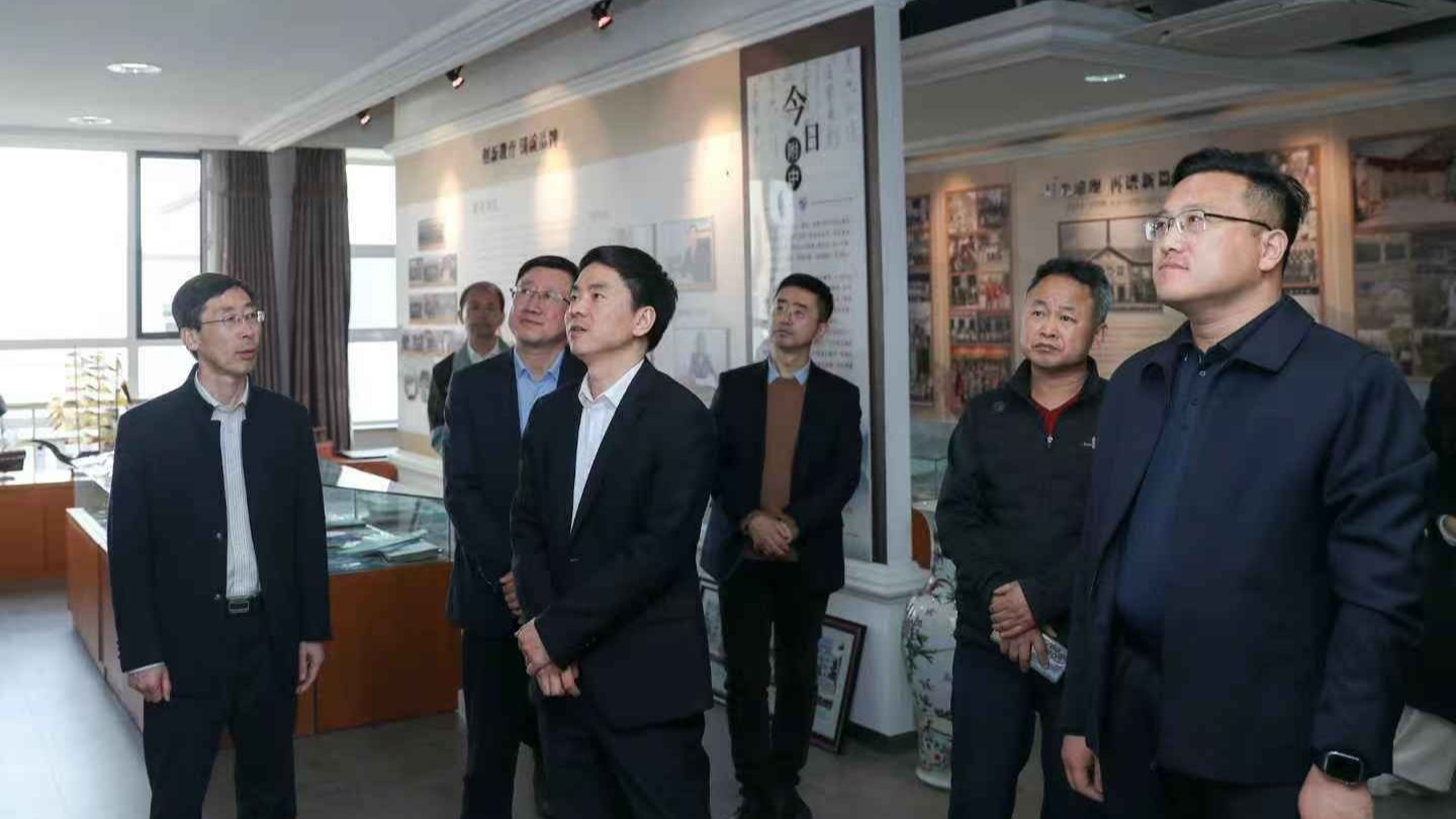 校长罗文波到欧亿体育附属中学（集团化办学）调研