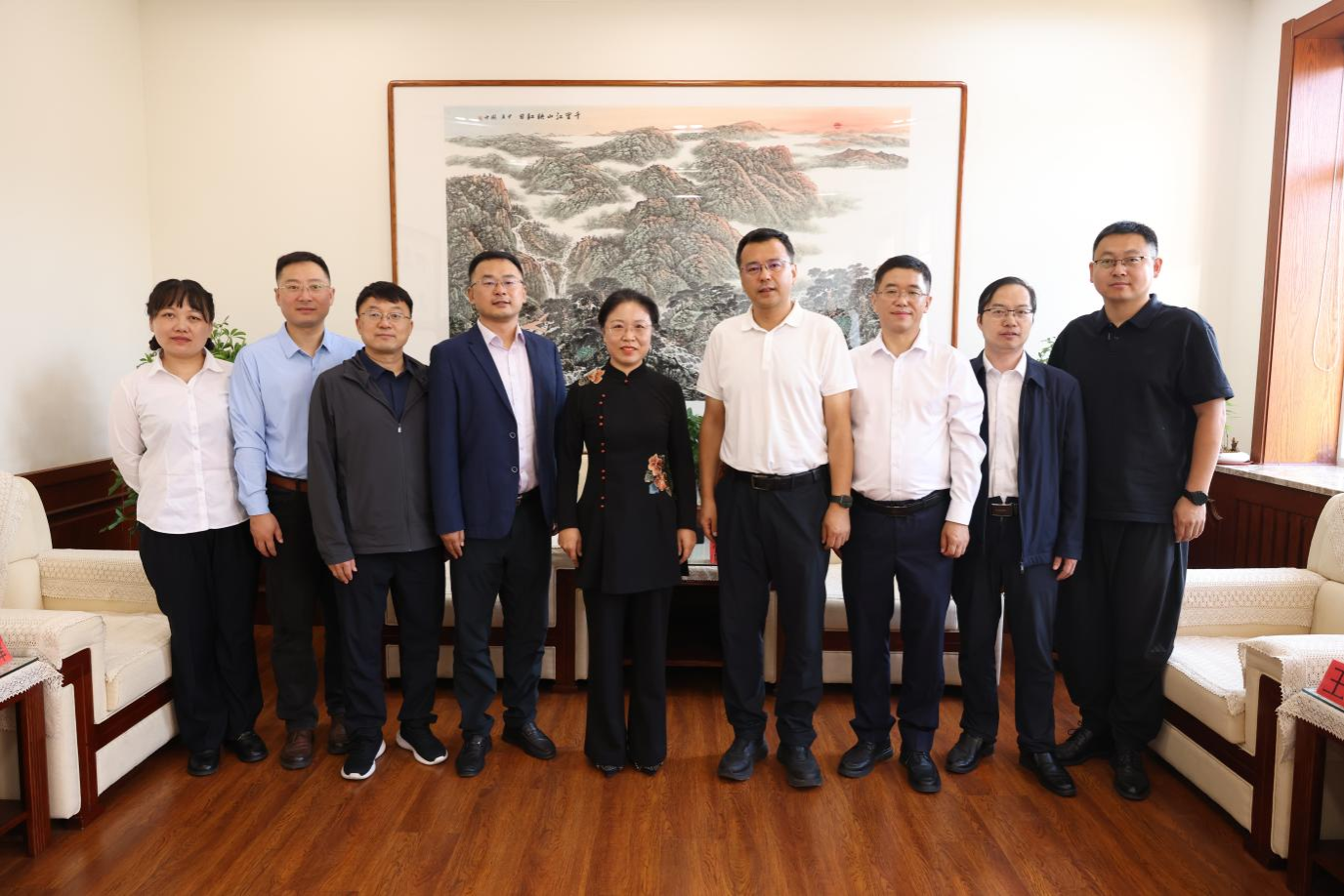 渤海大学教师教育调研组来我校考察调研