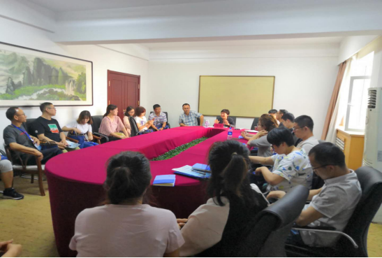 我校举办田家炳中学年青班主任能力提升班