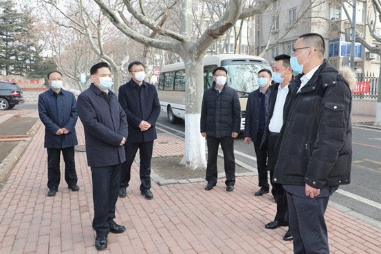 校领导年三十走访慰问一线员工和寒假留校师生