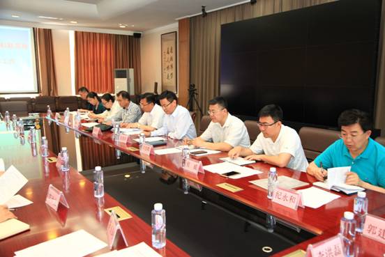 大连市社科联王年宏副主席一行来我校调研