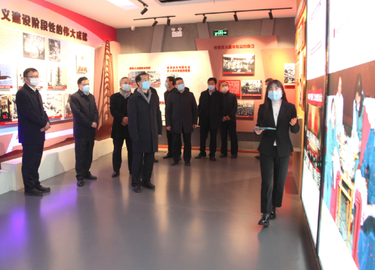 辽宁省委常委、组织部部长陆治原到我校调研