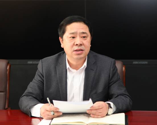 校党委理论中心组传达学习贯彻落实李希书记重要批示精神